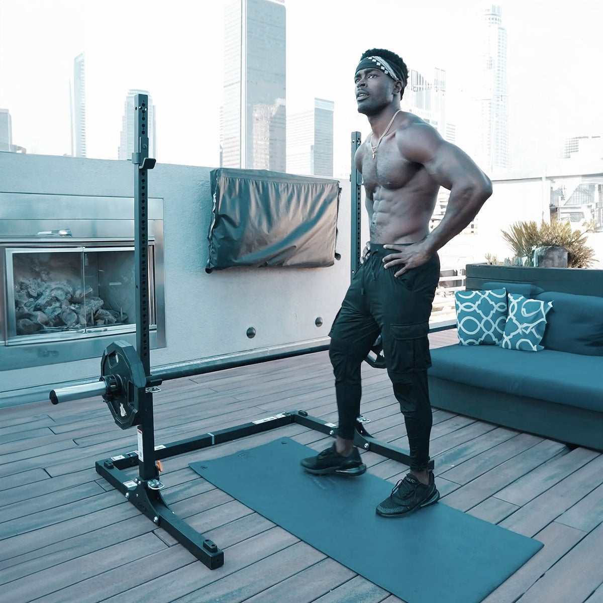 Verse® Agile Rack PRO — Folding and Portable